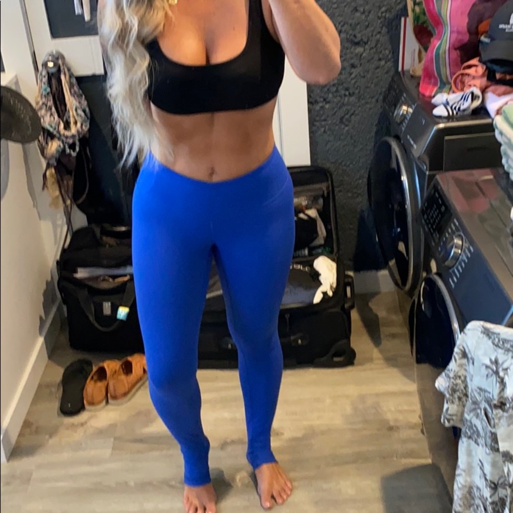 Blue lululemon leggings